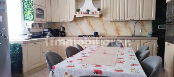 Вилла с 3 спальнями в Фино Морнаско, Италия № 250862 2