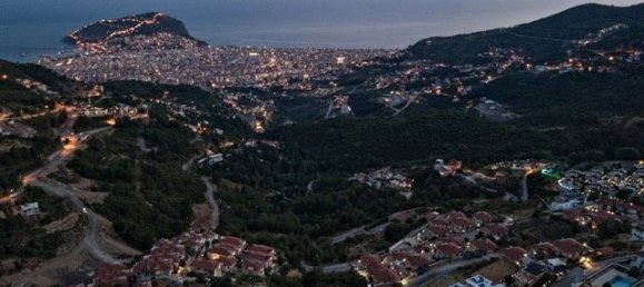 Villa 4+1 à Antalya, Turkey No. 34060 9