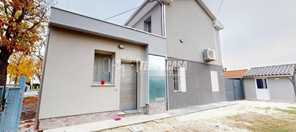 3-salle Appartement à Cervia, Italy No. 236488 3