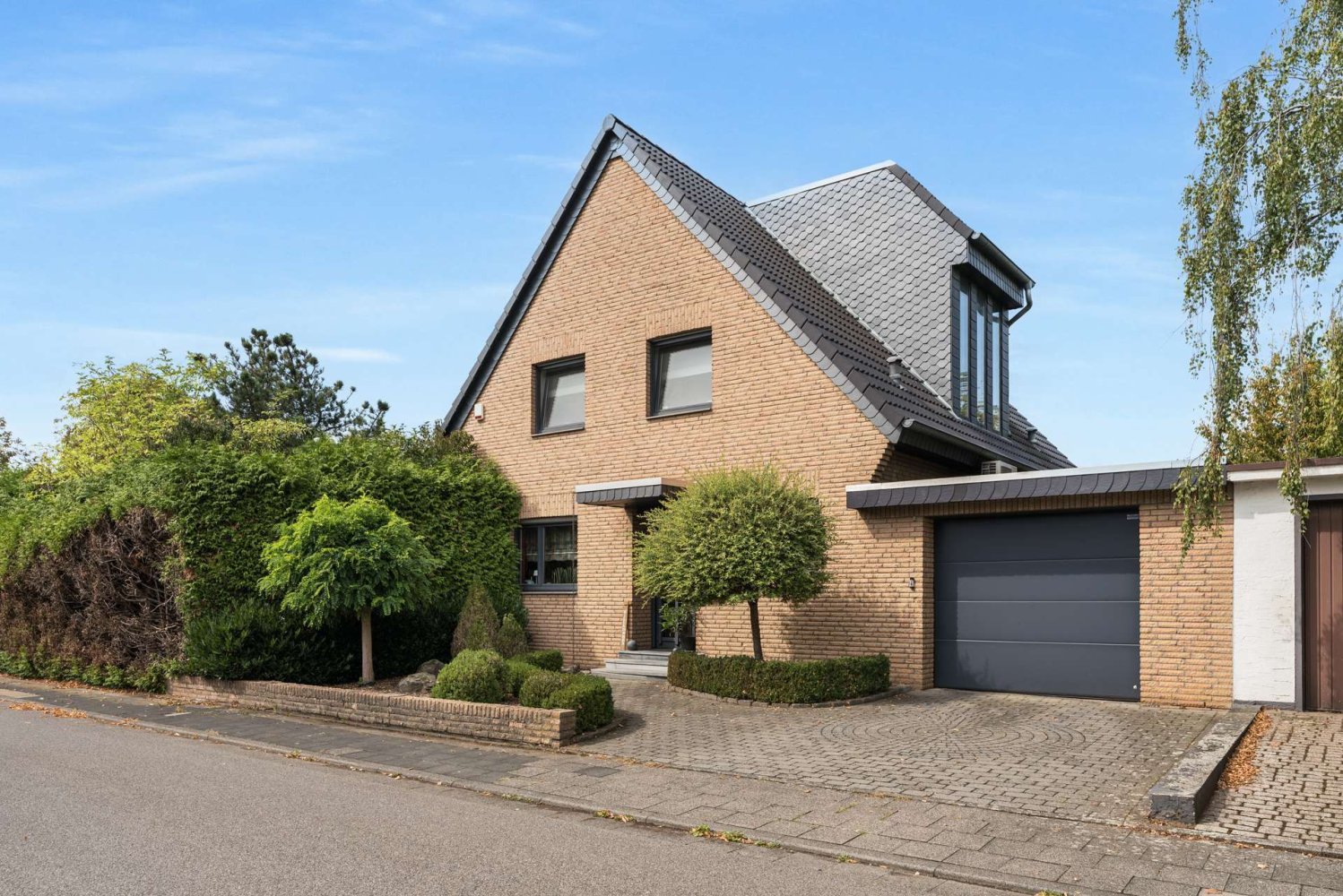 3 غرف نوم منزل في Rhein-Erft, Germany رقم 366811