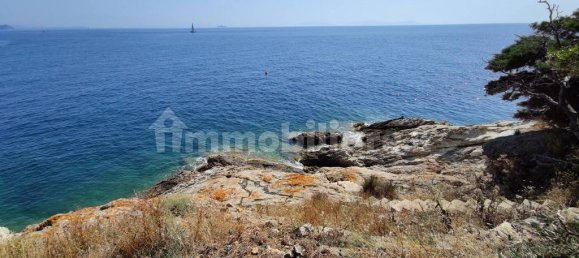 2 bedrooms Villa in Rio, Italy No. 164585 13