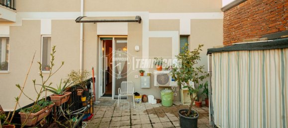 Apartamento de 2 habitaciónes en Vigevano, Italy No. 232240 10