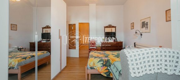 Apartamento de 2 habitaciónes en Vigevano, Italy No. 232240 5