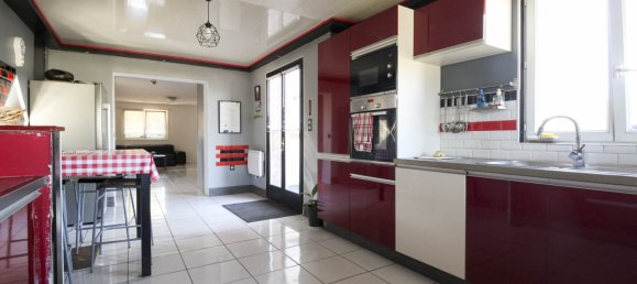 4 غرف نوم منزل في Chateau-Renard, France رقم 91983 9