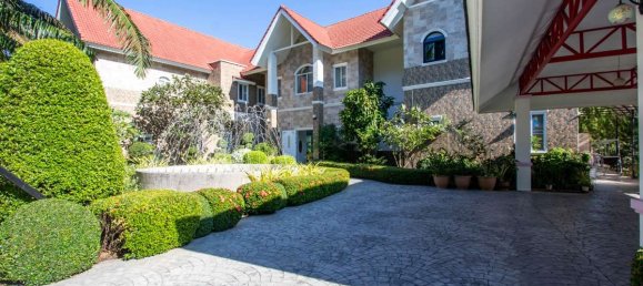 4 bedrooms House in Chiang Mai, Thailand No. 26926 24