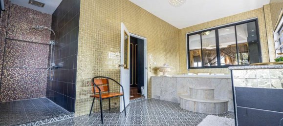 4 bedrooms House in Chiang Mai, Thailand No. 26926 10