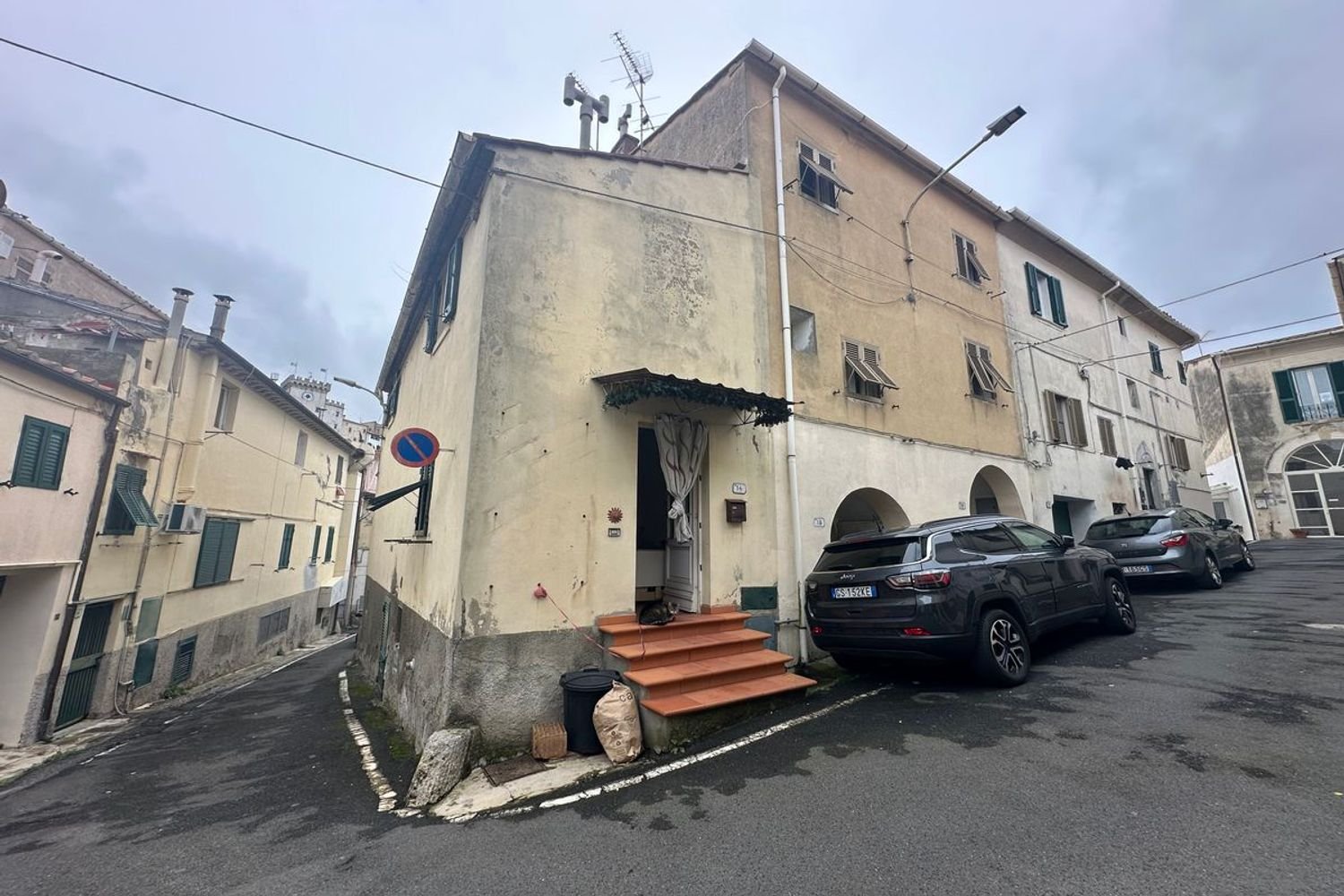 3 rooms Duplex in Rosignano Marittimo, Italy No. 51084