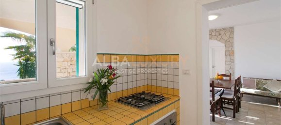 3 Schlafzimmer Villa in Gagliano del Capo, Italy, Nr. 144240 30