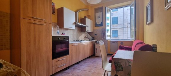 2-salle Appartement à Genoa, Italy No. 108528 5