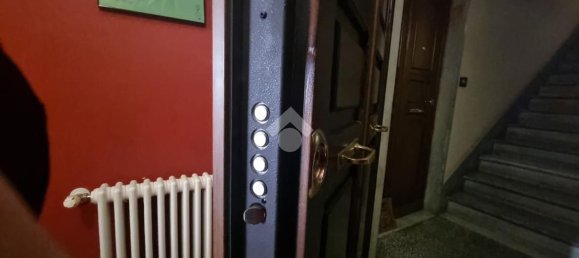 2-salle Appartement à Genoa, Italy No. 108528 12