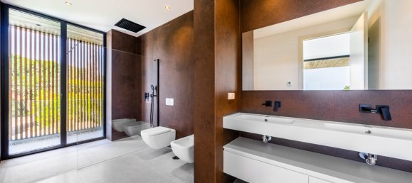 5 bedrooms Villa in Manchones Nagueles, Spain No. 3056 9