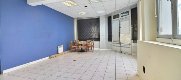 Gewerbliche Immobilie in Colombes, France 70m², Nr. 134527 2