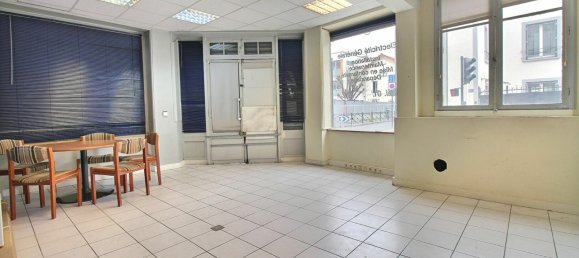 Gewerbliche Immobilie in Colombes, France 70m², Nr. 134527 3
