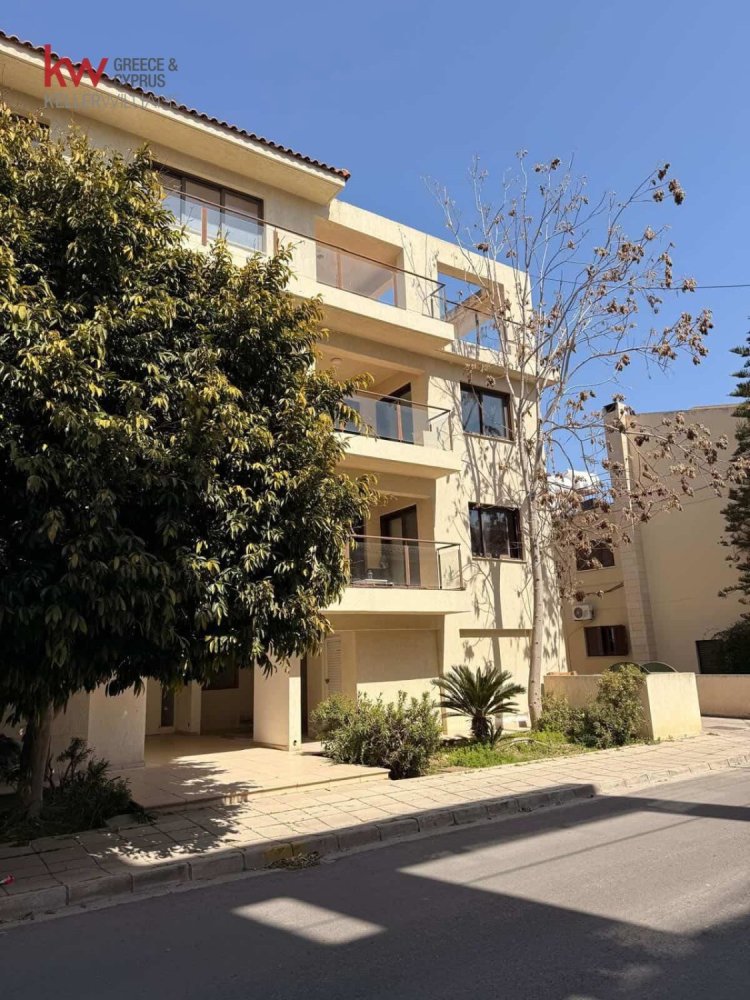 2 bedrooms Apartment in Strovolos, Cyprus No. 173057