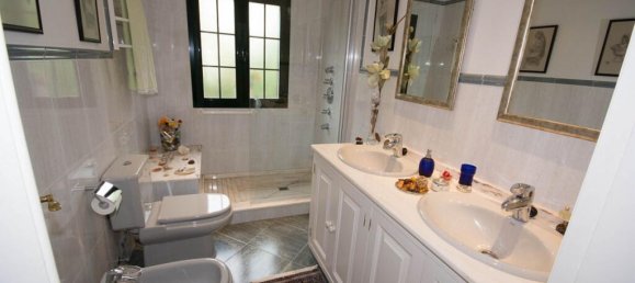 3 غرف نوم فيلا في Marbella, Spain رقم 26657 10