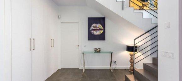 4 bedrooms Villa in Estepona, Spain No. 119678 29