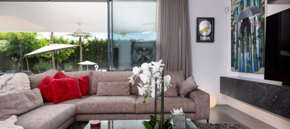 4 bedrooms Villa in Estepona, Spain No. 119678 21