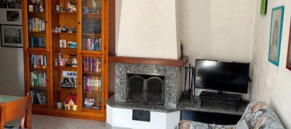 3 Schlafzimmer Wohnung in Castiglione Olona, Italy, Nr. 334180 5