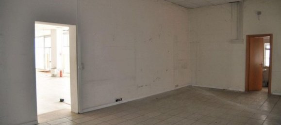 Здание 5497м² в Тито, Италия № 375560 7