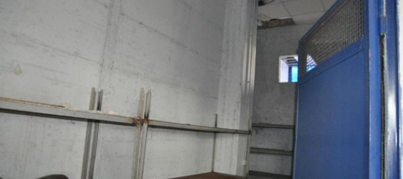 Здание 5497м² в Тито, Италия № 375560 19