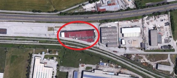 Здание 5497м² в Тито, Италия № 375560 23