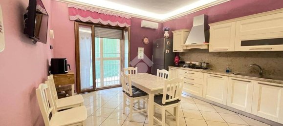 2 bedrooms Apartment in Portici, Italy No. 337754 3