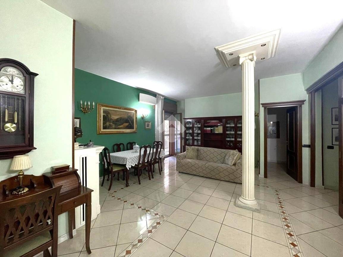 2 bedrooms Apartment in Portici, Italy No. 337754