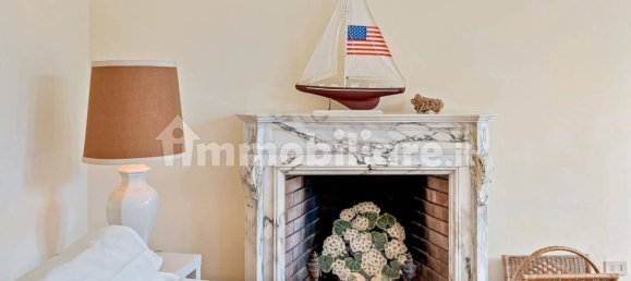 Villa de 6 dormitorios en Forte dei Marmi, Italy No. 46389 9