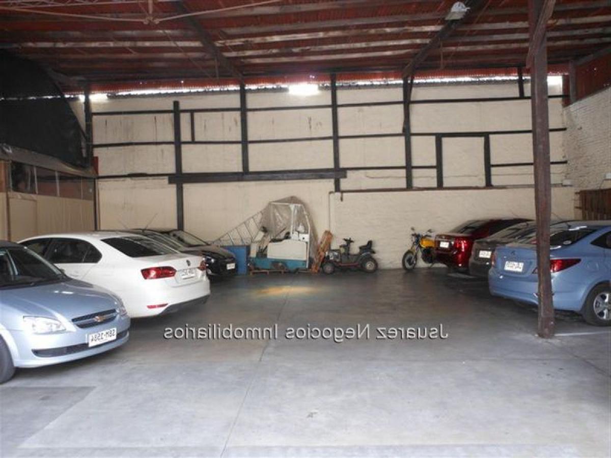  Building in Montevideo, Uruguay No. 16307