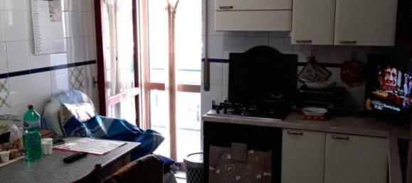 3 rooms Apartment in Sarno, Italy No. 170225 9