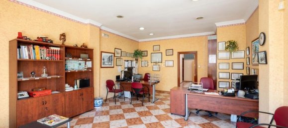 Коммерческая недвижимость 61м² в Гранада, Испания № 180715 9