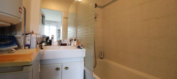 1 bedroom Apartment in Viry-Chatillon, France No. 161769 8