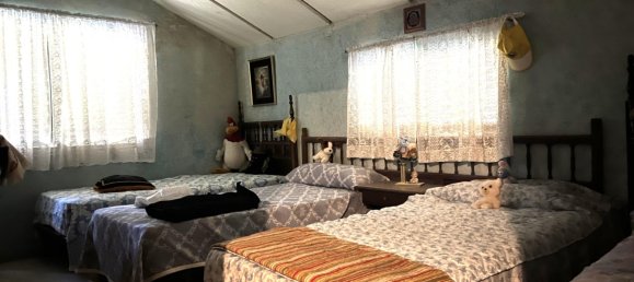 3 bedrooms House in El Molar, Spain No. 126449 12