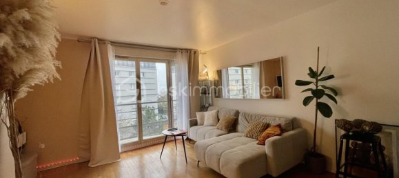 1 bedroom Apartment in Villejuif, France No. 340002 2