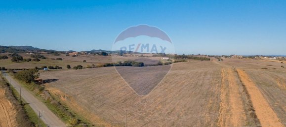 Terrain à Santiago do Cacem, Portugal 669548m² No. 55892 2