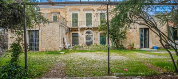 4 bedrooms House in Bitonto, Italy No. 65980 26