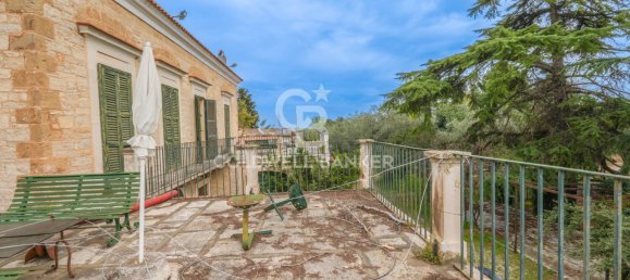 4 bedrooms House in Bitonto, Italy No. 65980 20