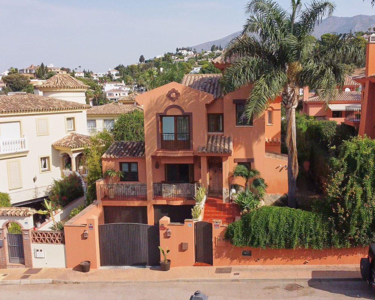 4 Schlafzimmer Villa in Mijas, Spain, Nr. 279888