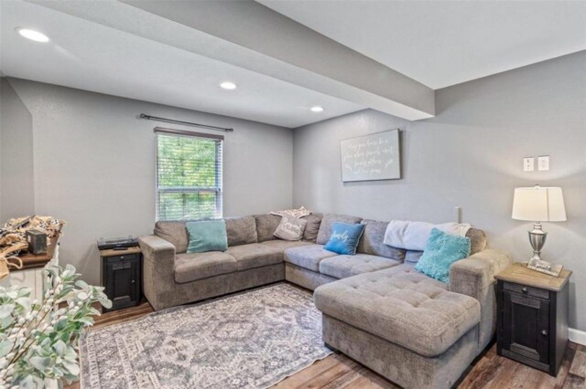 4 غرف نوم منزل في De Soto, USA رقم 370683