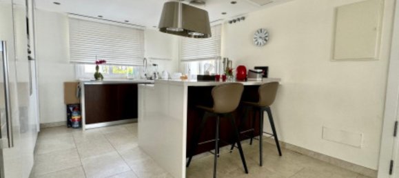 Пентхаус с 3 спальнями в Эстепона, Испания № 154258 13