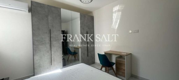 3 chambres Penthouse à Victoria, Malta No. 6046 13