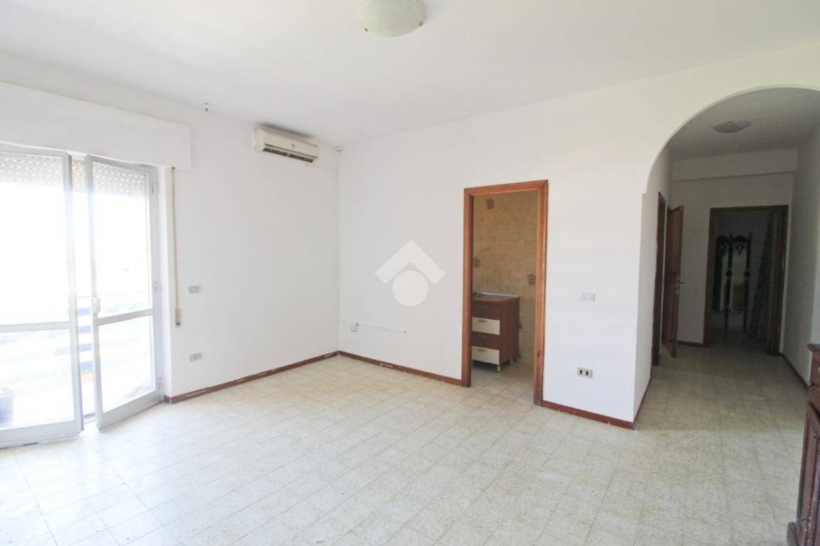 Apartamento de 2 dormitorios en Campomarino, Italy No. 272508