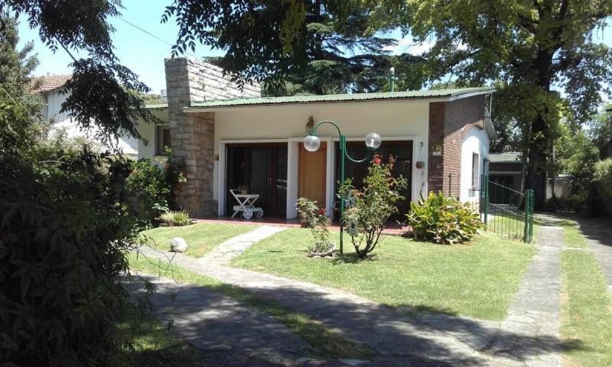 3 bedrooms House in San Miguel, Argentina No. 14852