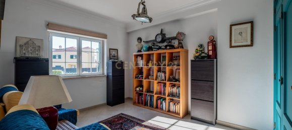 Вилла с 4 спальнями в Мафра, Португалия № 111310 17