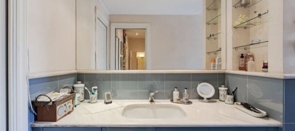 2 bedrooms Apartment in Milan, Italy No. 246026 11