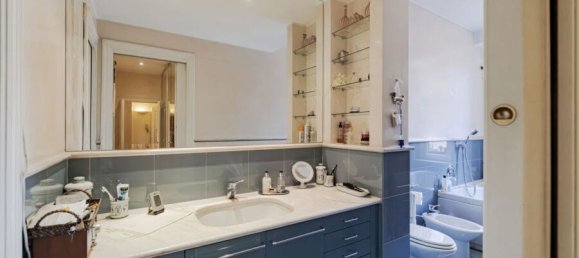 2 bedrooms Apartment in Milan, Italy No. 246026 10