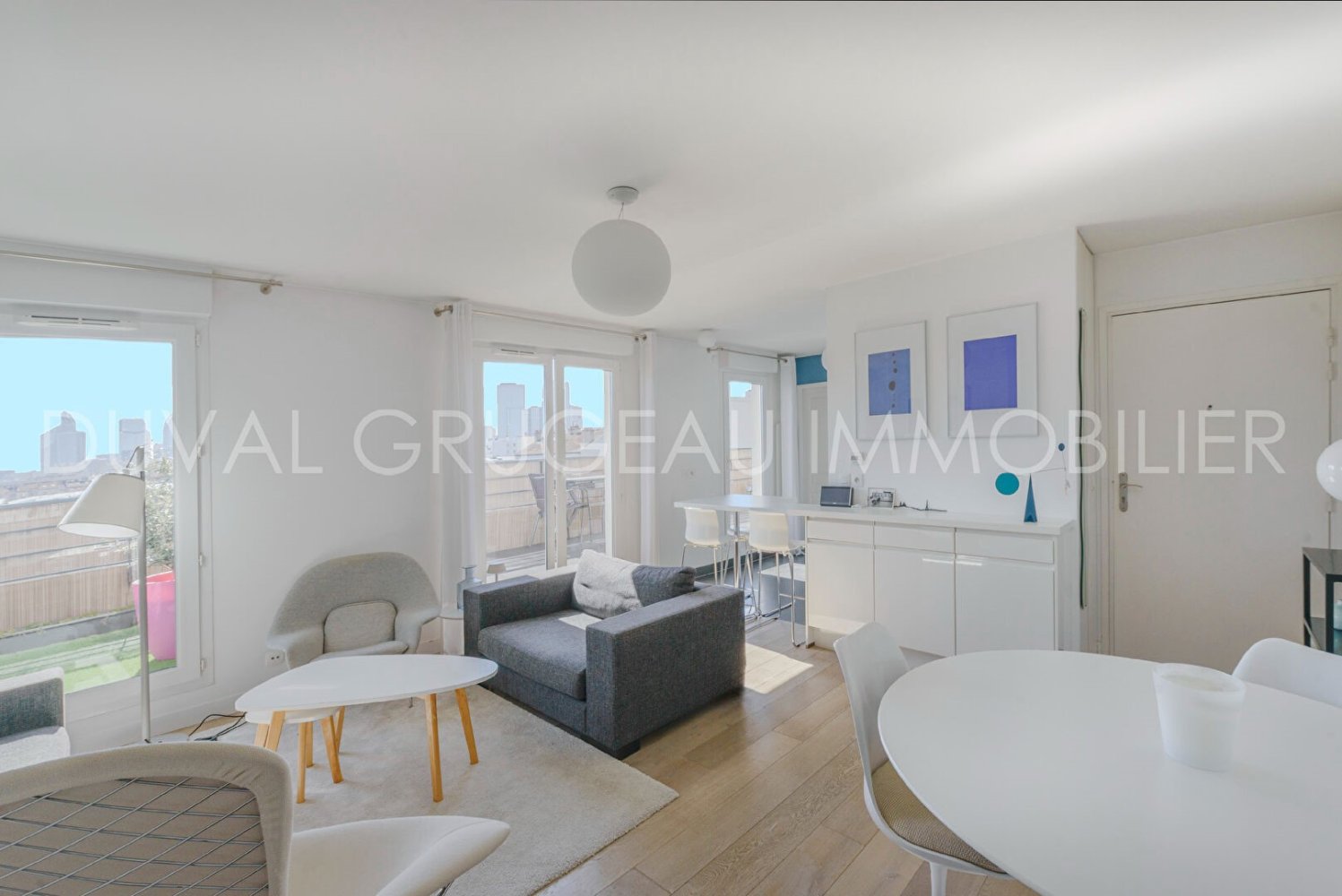 Apartamento de 2 dormitorios en La Garenne-Colombes, France No. 120655