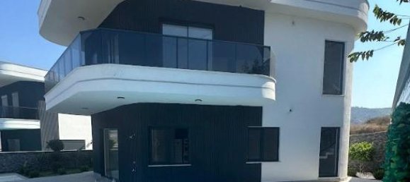 4 rooms Villa in Kargicak, Turkey No. 20537 3