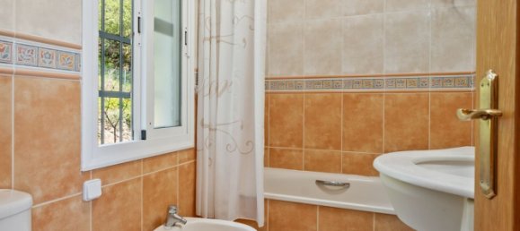 4 Schlafzimmer Villa in Mijas, Spain, Nr. 135502 25