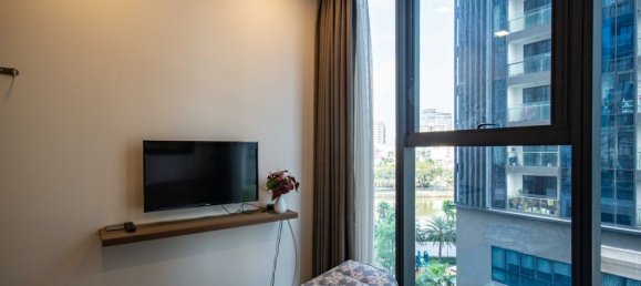 2 rooms Office in District 1, Vietnam No. 17887 16